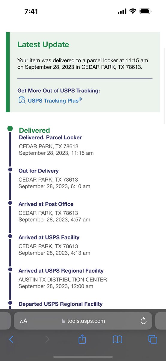 Keith_Ab's tweet photo. @Caudabe hi I just wanted to let your team know that in their reply to my email, my order (MW928964F93410711NT29A) was shipped out in 3 separate packages. 2 was sent to my address on file in Portland, OR but 1 order was sent to a wrong address in Cedar Park, TX not Portland, OR. https://t.co/p153sHxPH0