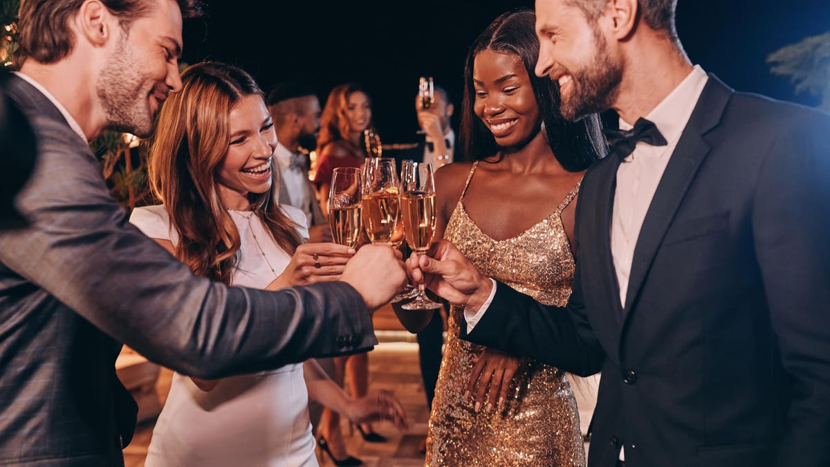 Forbes's tweet photo. The Making Of A Millionaire, And Why $100K Is No Longer The Benchmark Salary For Wealth In America https://t.co/82KOOCO0oo https://t.co/JoRlLJ8Vj3