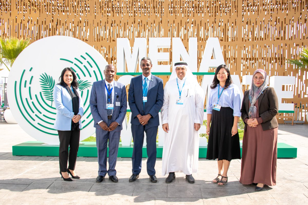 thereswong's tweet photo. Gratified to wrap up 🌯 #MENACW with our fantastic @FAO team 🙏
Glad for the chance to highlight food security, agrifood systems & water as 🔑 to transforming to a climate-resilient future, with the livelihoods of smallholder farmers at front & centre 🎯 https://t.co/tPSkQIqO5Z