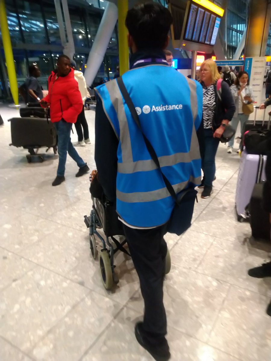 baldypidge's tweet photo. We are on our way, with the help of the excellent Assistance team @HeathrowAirport.
Life is hard for #LongCovidKids. But when people go about the provision of #disabilitytransport properly, it makes it so much easier.
#WeNeedAnswers and #weneedhope. Careful provision is a start! https://t.co/BI28TNuYqj
