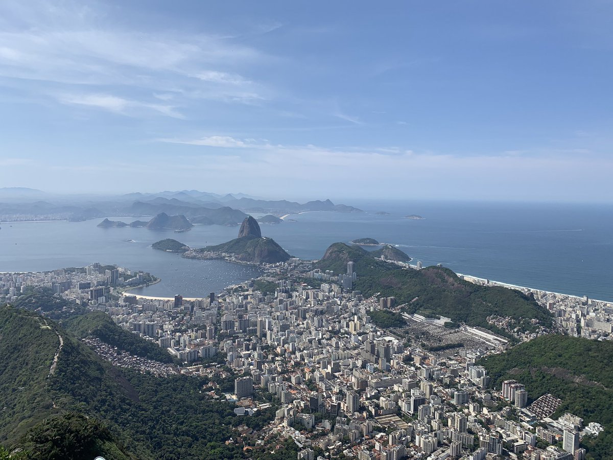 worldtrip88's tweet photo. 35カ国目　ブラジル 🇧🇷 inリオデジャネイロ

サッカー大国ブラジル⚽️
陽気な人が多くて毎日楽しい！！
また来たい国の１つ🏃‍♂️
#ブラジル #サッカー大国 #美男美女 https://t.co/gyksaA4Q7x