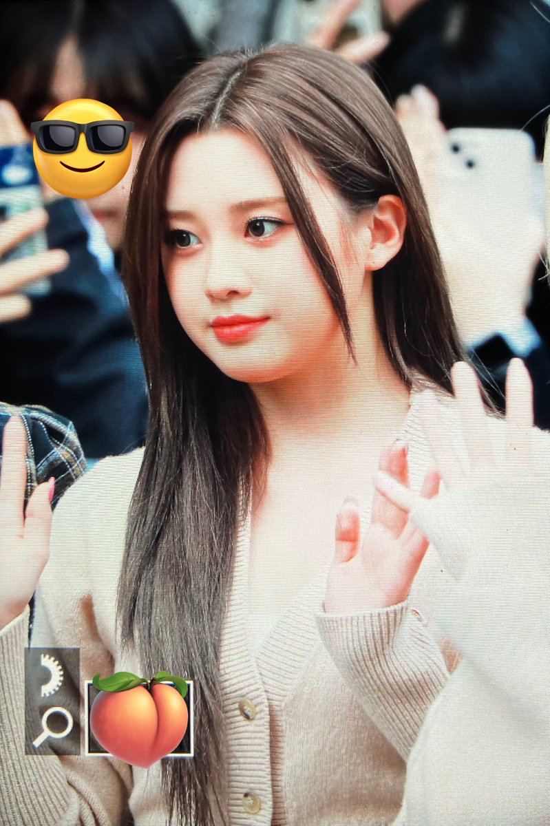 happy_NY_'s tweet photo. 231013 뮤뱅 출근 플뷰
#ナヨン #나영 #Nayoung
#라잇썸 #LIGHTSOME #ライッサム https://t.co/Fn3wjz7iXU
