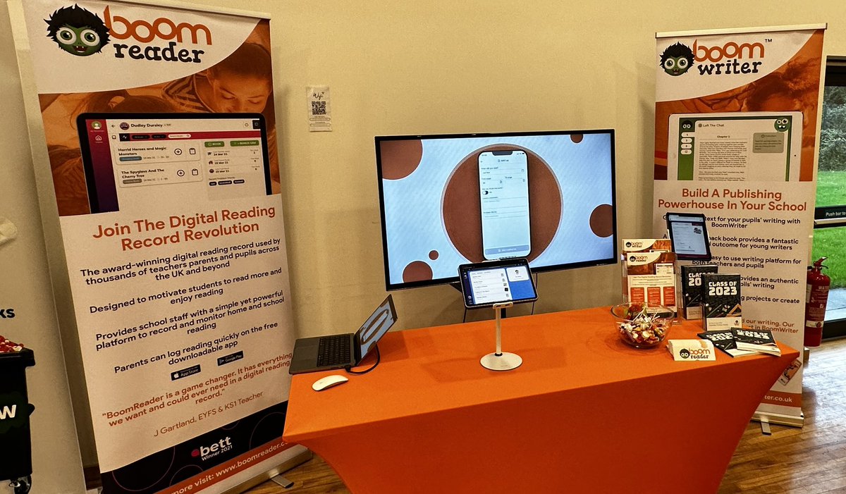 BoomReader tweet media