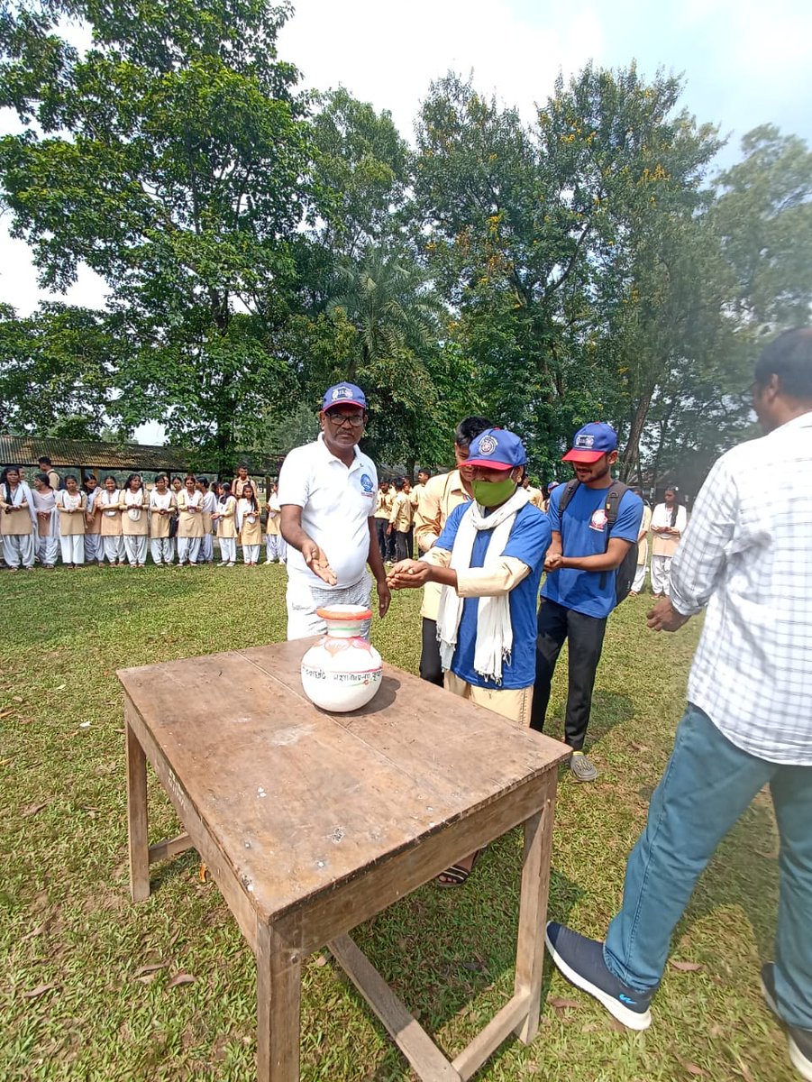 NSSHabraghat's tweet photo. Amrit kalash Yatra Meri Maati Mera Desh Organised by NSS unit Habraghat Mahavidyalaya,Krishnai goalpara Assam today on 13th October 2023 and local community peoples also participated in the problem... https://t.co/aRQSJu5i7u