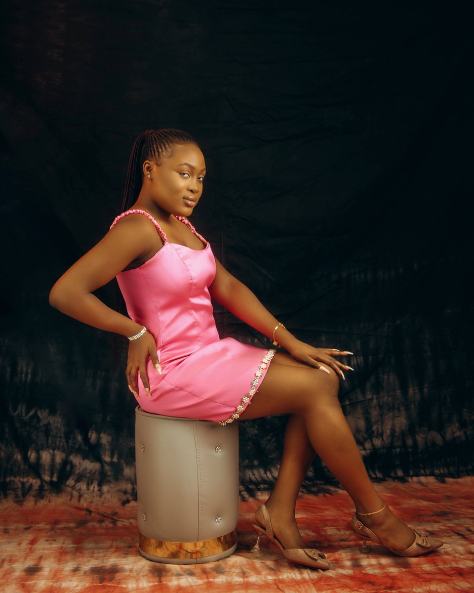 thequeenhelen1's tweet image. Got balloons 😌😤🎈Grateful to God the giver of life😌😤😍🙏#birthday #October13