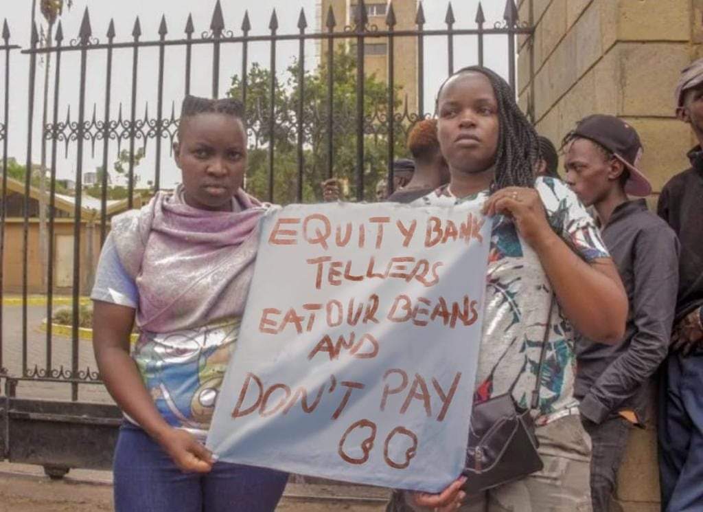 hoofeater's tweet photo. EQUITY tellers, lipeni rosecoco ya wenyewe https://t.co/yzT3pa5N42
