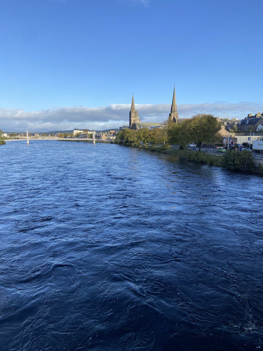 nickymarr's tweet photo. Chill in the air this morning heralding the onset of autumn. Love the changing of the seasons 
#inverness #riverness #highlands #thishighlandlife #autumn https://t.co/vWhsOvi2GR
