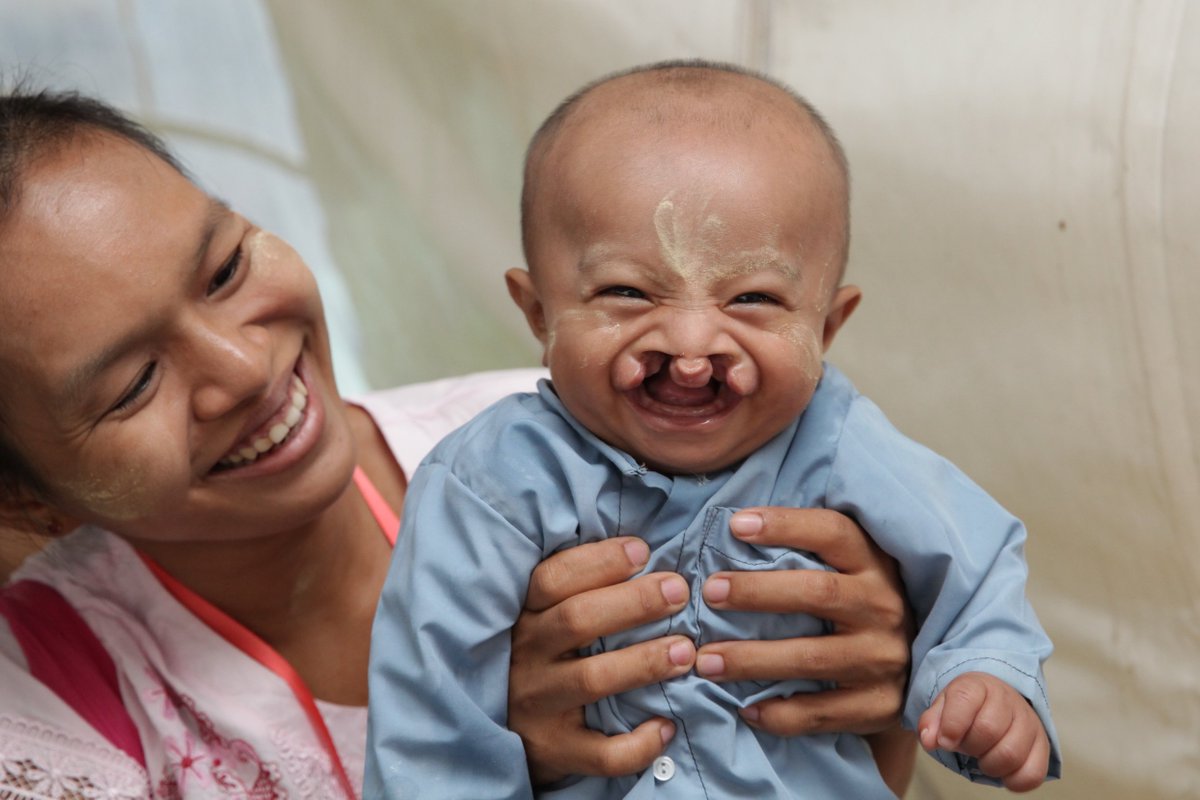 Give us your biggest smile for the weekend is here! 😃😁😆