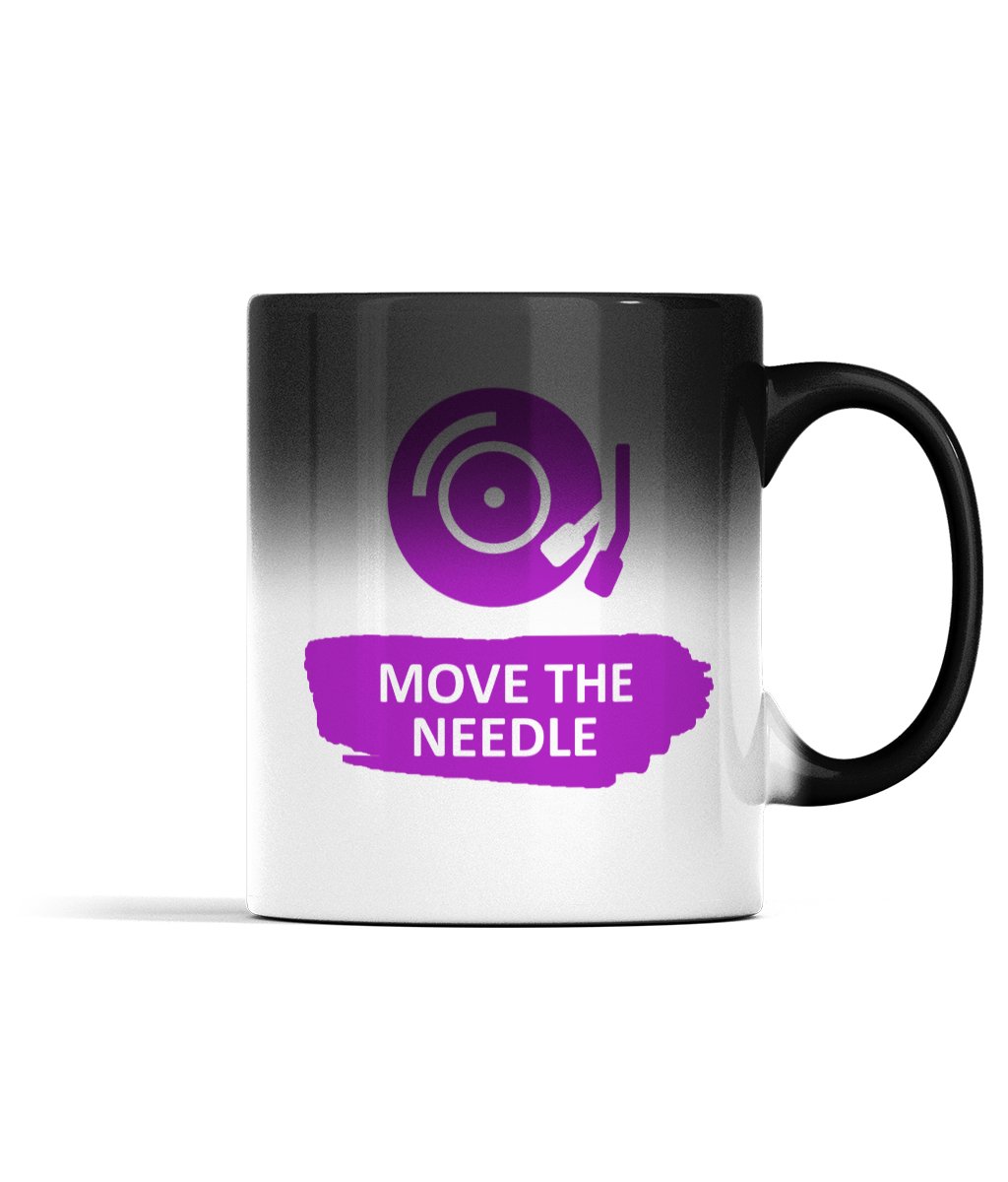 thebusinessbull's tweet photo. Check out the colour-changing range for a pleasant surprise.

or in business bullsh!t..."We invite you to explore our colour-transitioning range for a, business-centric surprise unveiling." 🐃💩

Link to shop in bio 🎁🎉

#giftidea #office #fungiftideas #mugs #businessbull https://t.co/vjTXup90N6