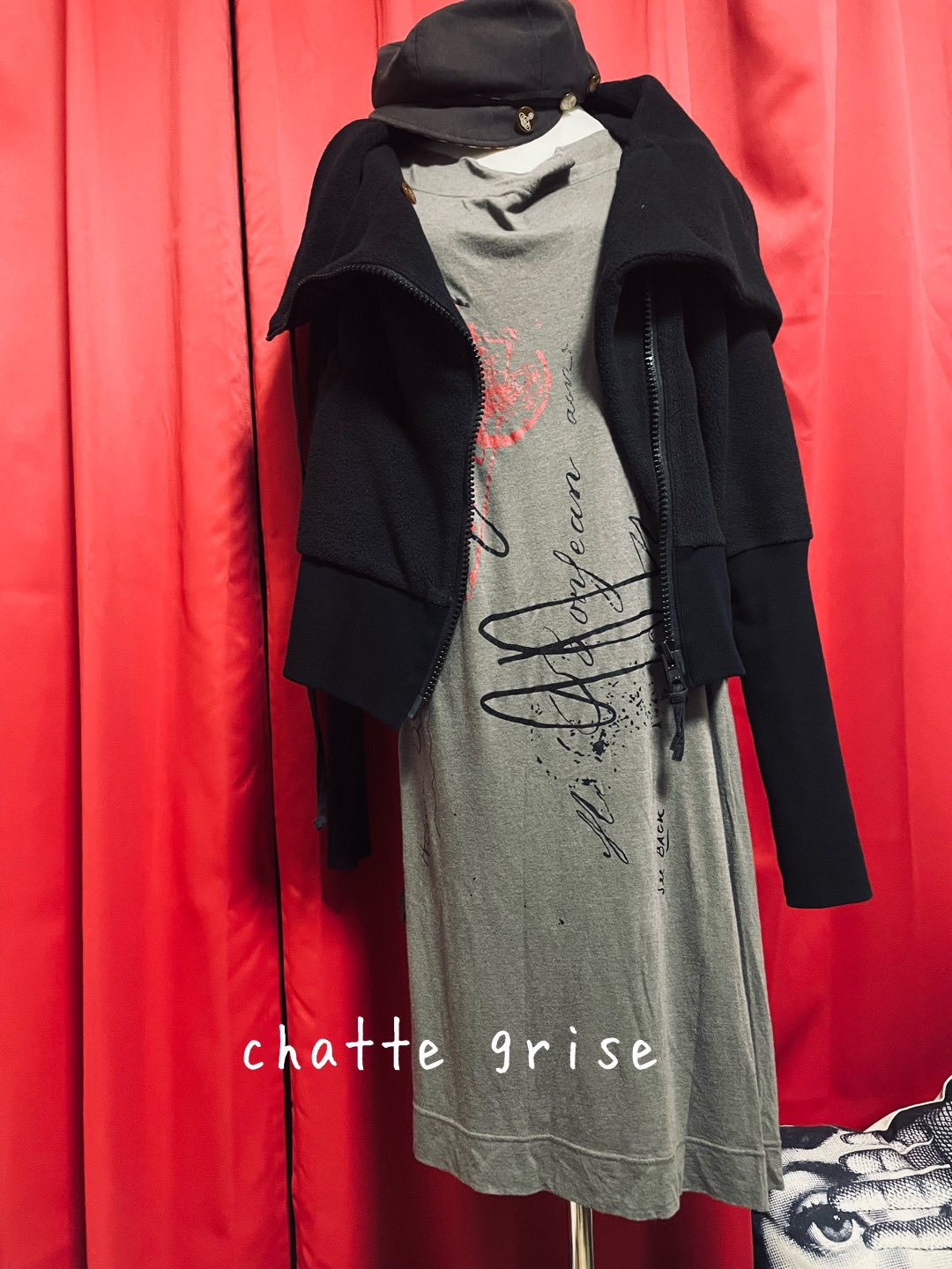 chatte griseシャットグリーズめぐ #Viviennewestwood