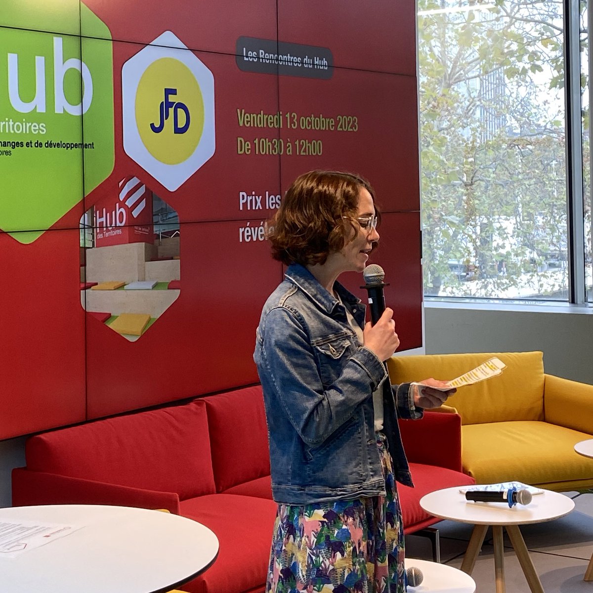 joinjfd's tweet image. Prix #lesMargaret 2024 : révélez vos talents avec la @BanqueDesTerr et @joinjfd au #HubdesTerritoires. Suivez-nous maintenant bit.ly/3ttp89Q