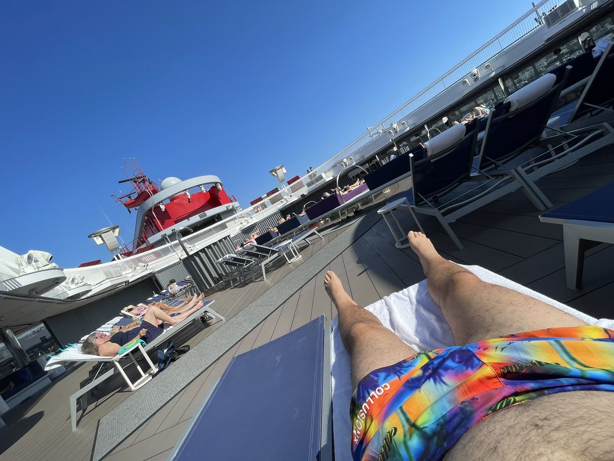KieranTrvlr's tweet photo. Stocking up on Vitamin Sea and D!
We’ve had a fantastic two weeks on Resilient Lady. Starting to hit that point where I’m sad it’s coming to an end.
But forever grateful that it happened in the first place.
#vvfirstmate #resilientlady https://t.co/TccWU5TfLZ