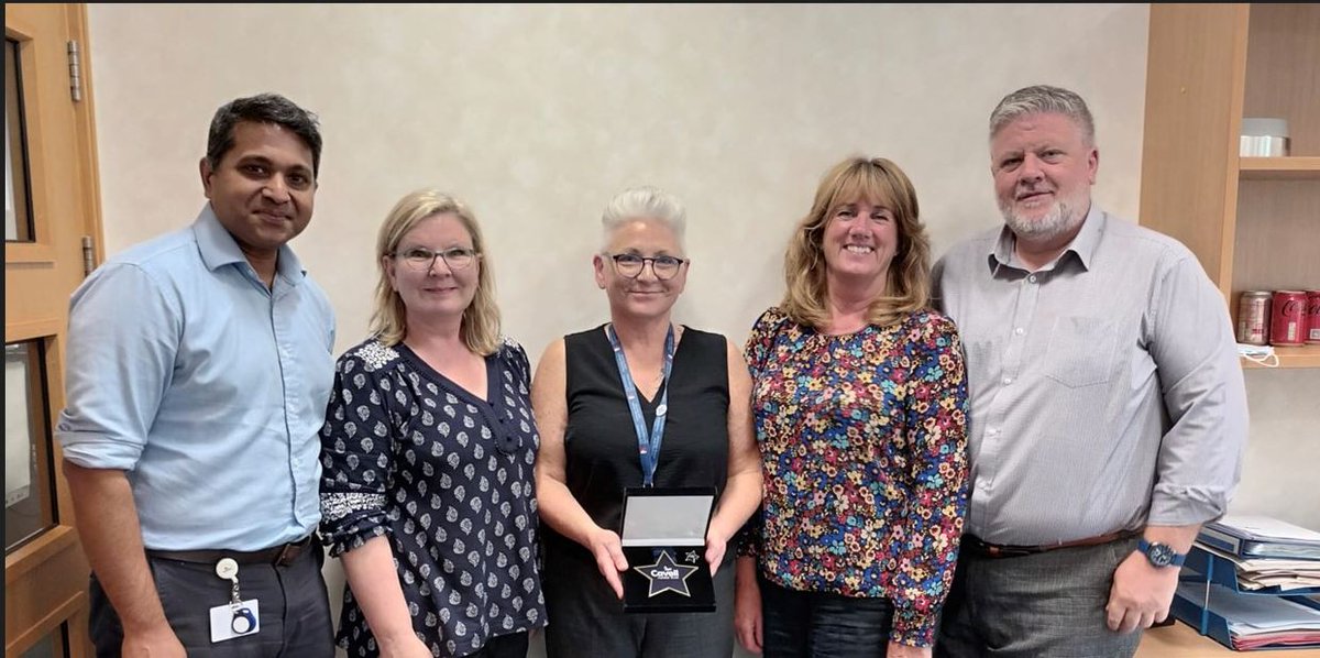 Nurse with more than 4 decades service is awarded a Cavell Star for her 'compassionate leadership'
👇sbuhb.nhs.wales/news/swansea-b…