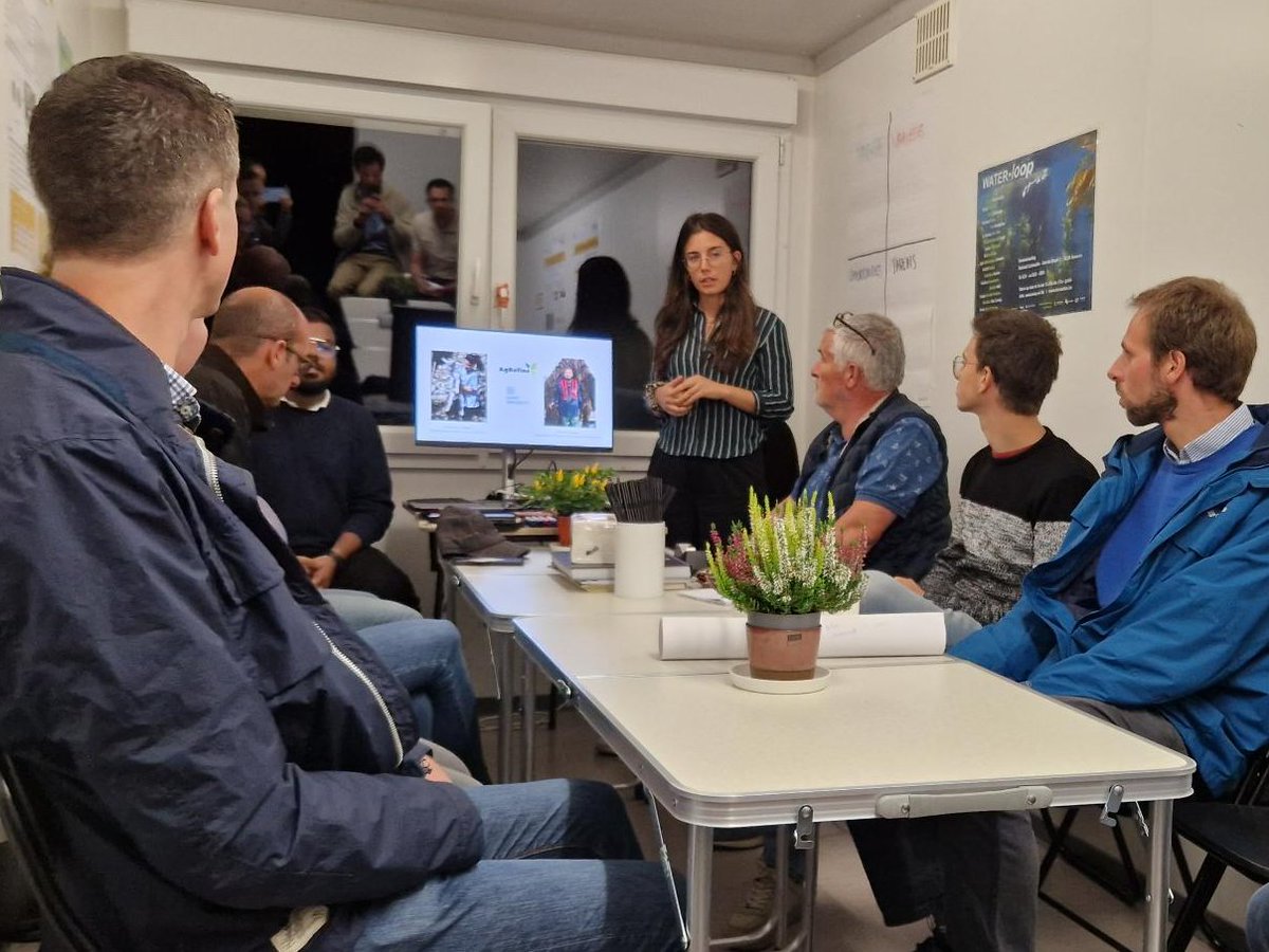 RESourceLab_UG's tweet photo. 🌱Did you know that #grass can be fermented into lactic acid? @AgrefineI met with farmers to discuss this and other innovative approaches to #agriculture for #dairy farmers!

🧵(1/4)

#CircularAgriculture #FarmersTalk #GreenBiorefinery  @H2020Projects @Bioref_Cluster https://t.co/oqJAyxAyGT