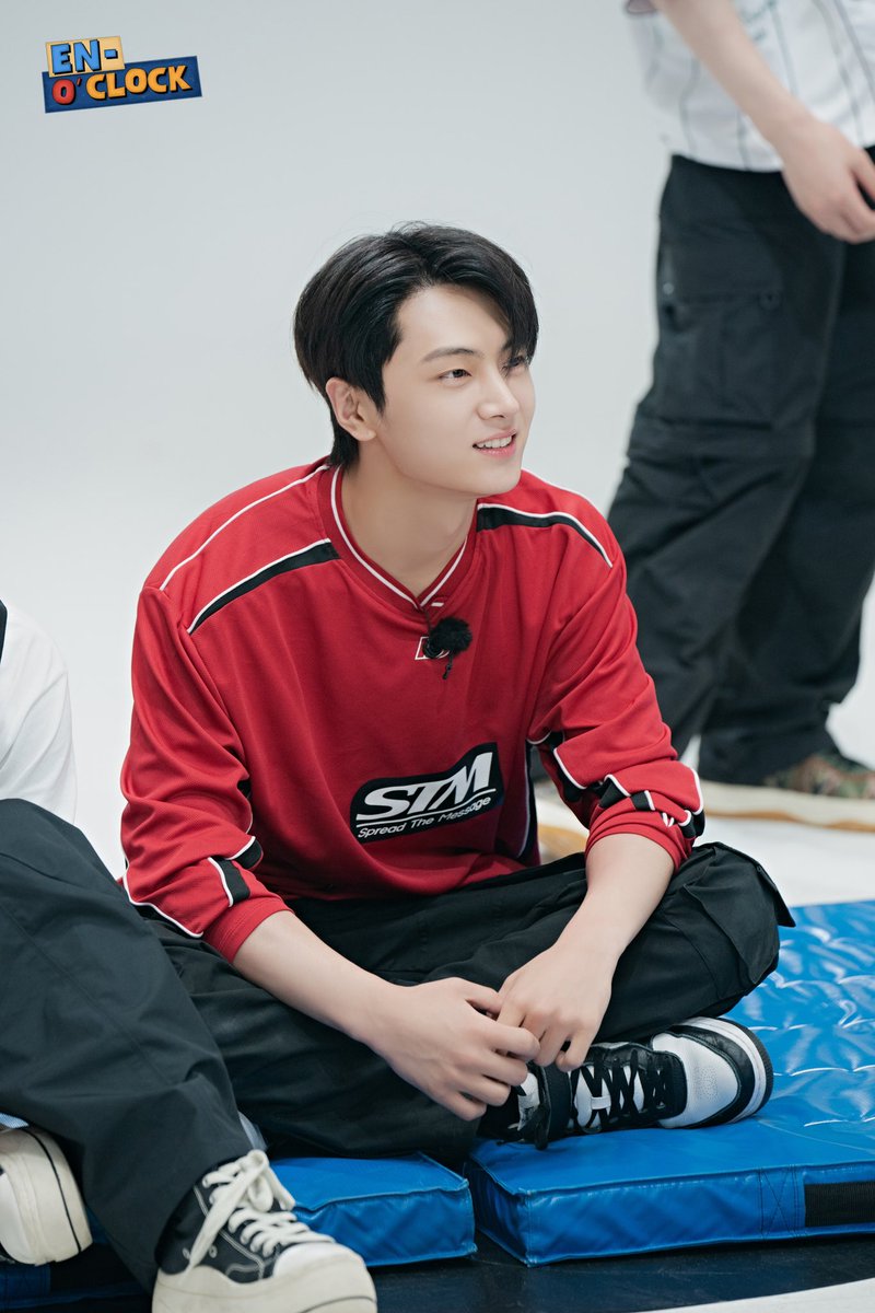 ENHYPEN_midias's tweet photo. • 📸 (4/8) #JAY

@ENHYPEN_members @ENHYPEN
#ENHYPEN #엔하이픈 https://t.co/ftGEFyrKSl