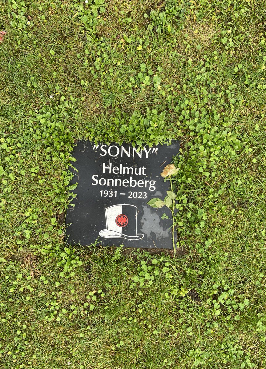 Wenn man in Goldstein ist, kann man ja mal beim Sonny vorbeischauen. Gude Sonny. Du fehlst. #SGE