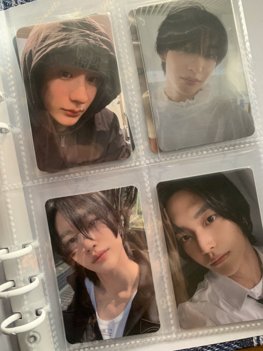 wonton in dark &amp; light modes 🖤🤍