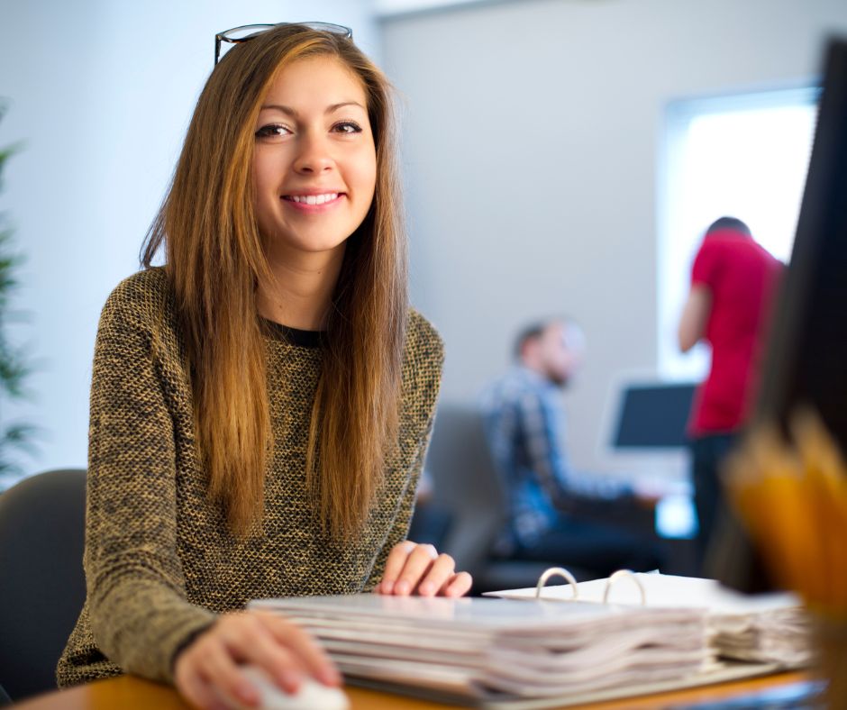 NHSLanarkshire's tweet image. 🗓️ Save the Date! 🗓️
Mark your calendars for the modern apprentice application launch next week. Your journey to a rewarding career starts here. Stay tuned for more updates!
#CareerOpportunity #ApprenticeshipProgramme