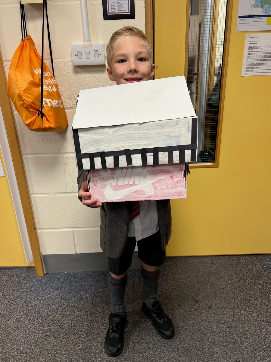 BGS_LowerSch's tweet photo. Our Tudor houses are starting to take shape! #BGS_Year2 #BGS_Project #BGS_Independence #BGS_resilience https://t.co/hSbjNBp2DY
