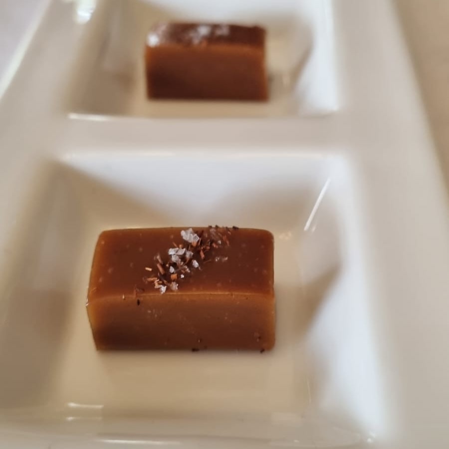 TrapidoAnna's tweet photo. Rooibos salted caramel @prueleithchefs https://t.co/zf04tVERSw