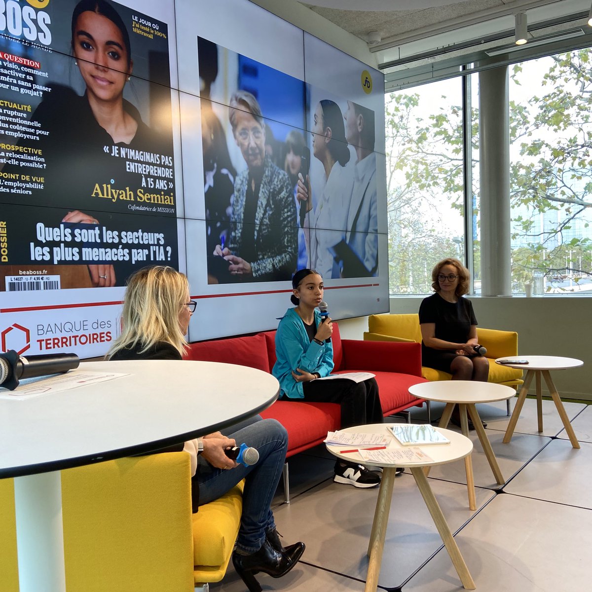 joinjfd's tweet image. Echange passionnant entre #lesMargaret au #HubdesTerritoires @BanqueDesTerr. 

Rejoignez-nous bit.ly/3ttp89Q !