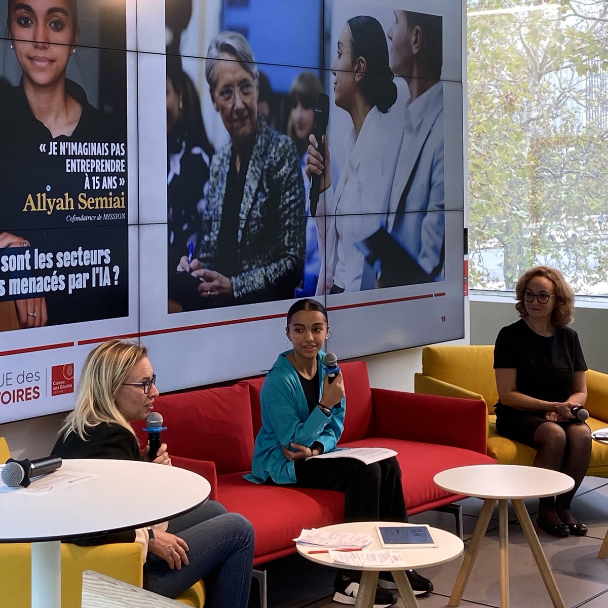 joinjfd's tweet image. Echange passionnant entre #lesMargaret au #HubdesTerritoires @BanqueDesTerr. 

Rejoignez-nous bit.ly/3ttp89Q !