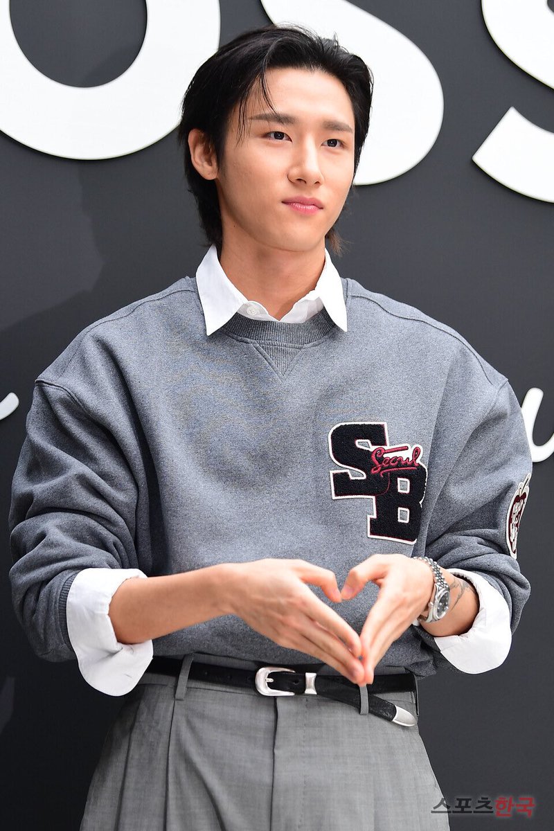 theseoulstory's tweet image. 📸 MONSTA X I.M at an event held bu BOSS today 🩶 @OfficialMonstaX