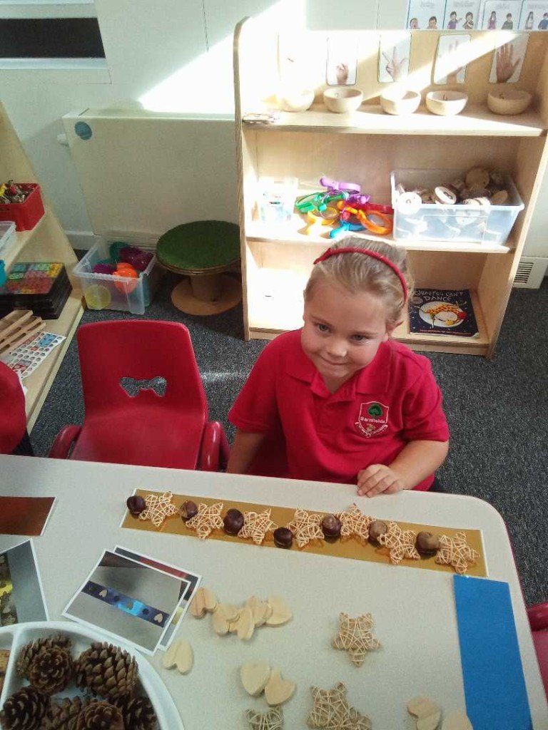 BarnfieldsPS's tweet photo. Reception have been learning all about repeating patterns this week in maths. We found we could make patterns out of anything! https://t.co/AtDMebedME