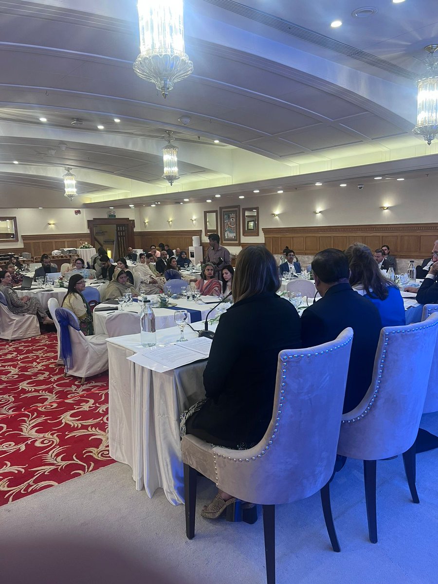 epcaucus's tweet photo. On behalf of the Conveners' Caucus, Ms. Anza, an Honorary Consultant at EPC, participated in the DARE - Research Co-Creation Workshop. This event was organized by the Oxford Policy Management Institute in collaboration with FCDO Services and the University of Oxford. https://t.co/sc13vIF1EO