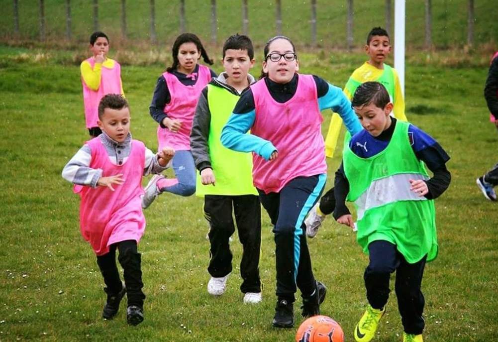 En 2023, #WiiSmileFondaction accompagne Reims Galaxy, une association qui offre des licences sportives de football et futsal à des jeunes (filles et garçons) en situation précaire. 

Pour découvrir l’asso 👉 facebook.com/reimsgalaxy/?l… #sport #vivreensemble