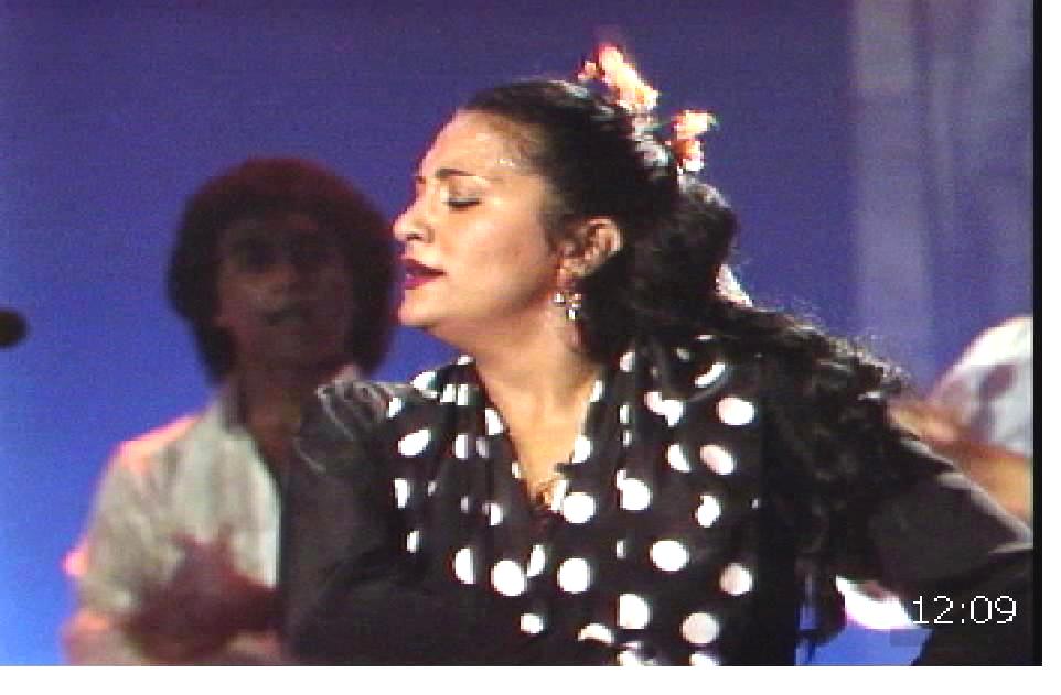 ArchivoCanalSur's tweet image. #13deOctubre 1989 La #bailaora Rosario Montoya la Farruca por #soleá acompañada al #cante por Juan Fernández Flores el Moreno, padres de @jmfarruquito y abuelos de Soléa Fernández #SoleáEurovisiónJunior. @canalsur youtu.be/qHA1NC3KWFE #Flamenco @solea_oficial @flamencoradio