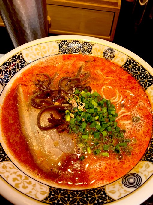 もう疲れちゃってェ…… 行きつけのカフェでデトックスドリンク