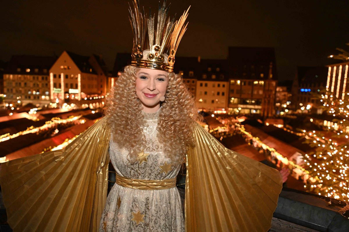 Wer wird das neue #Nürnberg|er Christkind? Entscheiden Sie mit! Bis zum 23. Oktober können Sie für ihre Favoritin abstimmen! go.nuernberg.de/1lbntnlv