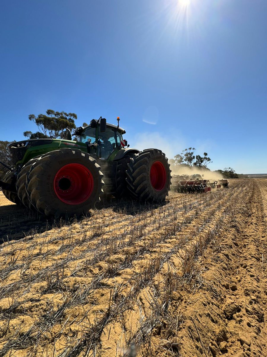 StrathavenFarm's tweet image. Sumo Quatro started up this week. What a weapon.