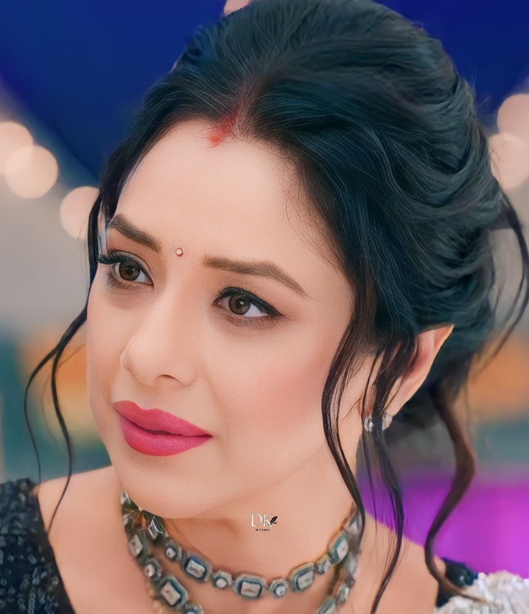 #RupaliGanguly
There’s no one an extremely cute and beautiful girl like you exists in this world
Your beauty and preetyness ability just blow my mind....
You look stunning in every expression.....
#Anupamaa 

RUPALI QUEEN OF EMOTIONS