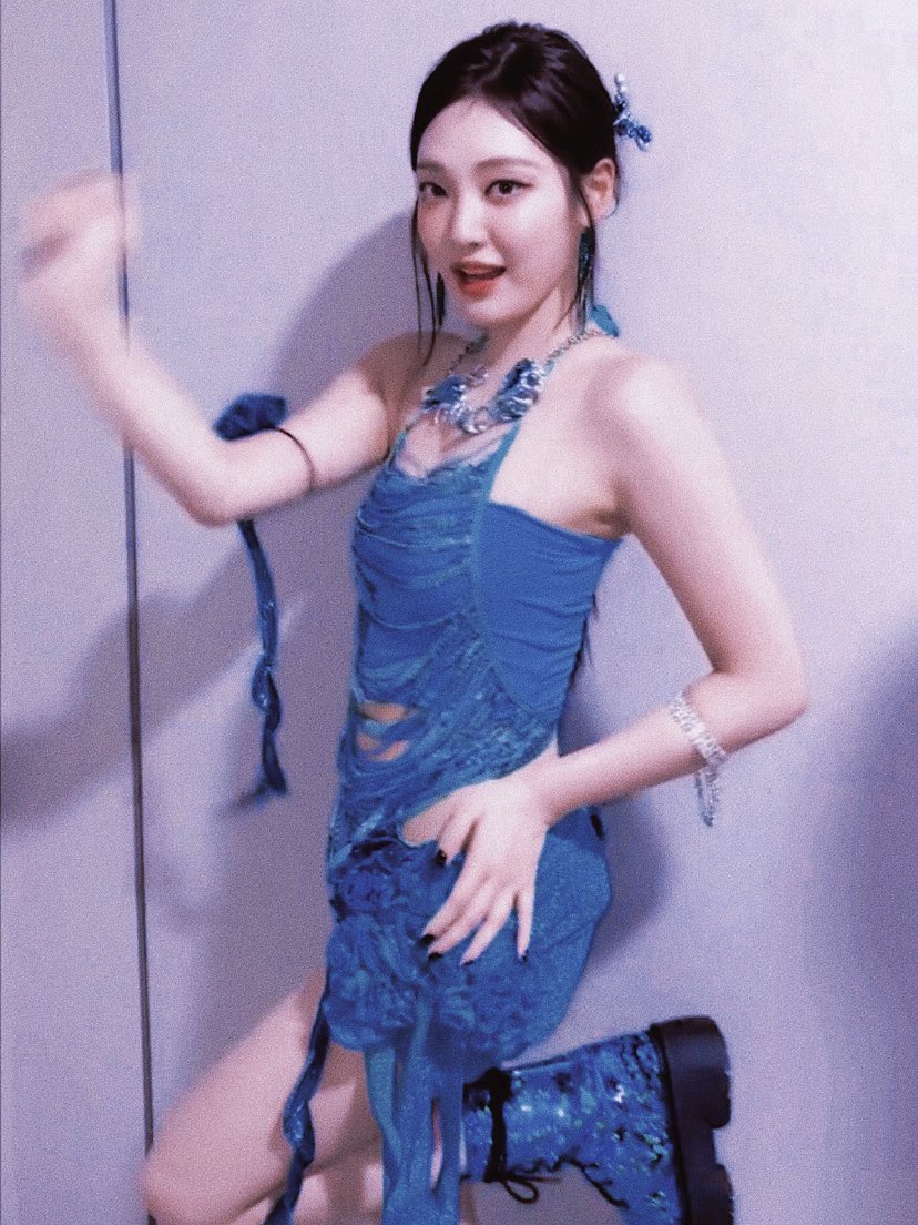 nihunspresso's tweet photo. #NINGNING https://t.co/XOxV7ZsvTF