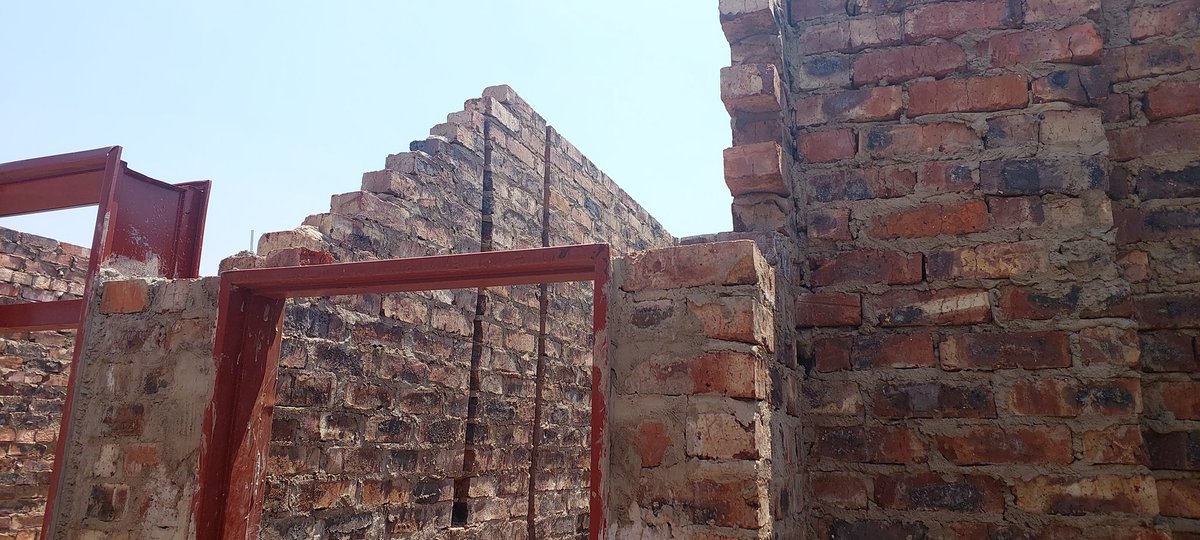 TadanContractor's tweet photo. We are grateful to be part of the team building Madokero Creek, let's build the nation 1 brick a time. #Tadan #wemakeithappen #builders. https://t.co/XqY0Fl9EHv