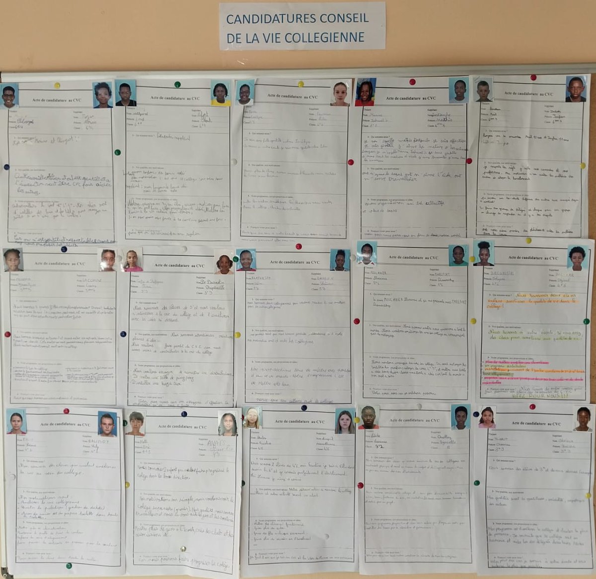 Libel89485800's tweet photo. Après les élections des délégués de classe,  au clg Félix Eboué de Petit Bourg, ils sont nombreux et nombreuses à avoir candidaté pour l'élection au conseil de la vie collégienne. Des collégiens très engagés. Bravo à tous et à toutes. @AcGuadeloupe @VieLyceenne @VillePetitBourg https://t.co/usrmcJRuTx