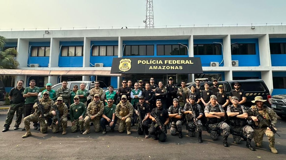 Polícia Federal e instituições parceiras realizando operação de investigação sobre responsáveis por queimadas ilegais na região metropolitana de Manaus e demais municípios do Amazonas. 
E estamos fortalecendo a presença da Força Nacional em apoio ao Estado, com anuência do