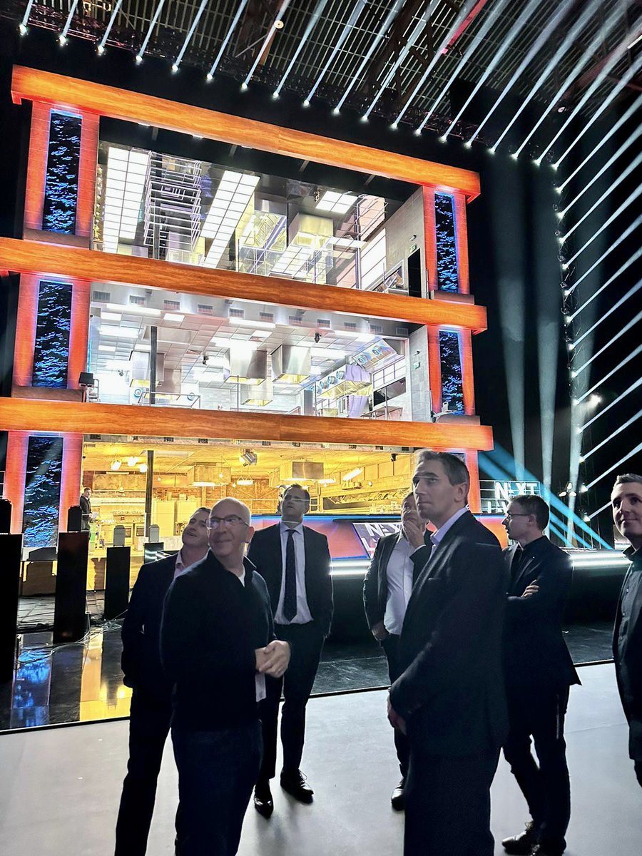 nealerichmond's tweet image. Super to spend some time with Big Stage productions in their amazing new studios in Ashford, Co. Wicklow where they’re bringing global talent &amp;amp; huge investment to Ireland.

Made a new friend, he’s a fan of a scone too!