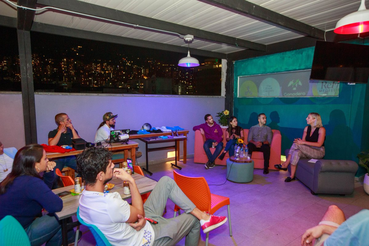 ReFiMedellin's tweet photo. 🌟 Yesterday, our ReFI Panel on Blockchain, Agro, Carbon Credits, and gold mining was a success.
Thanks to your support, we made this happen, engaging the community in web3 and improving lives. 💚✨ You can still do it➡️https://t.co/WUlIzebJhF
📸by @elfotoreportero @gasbewithus https://t.co/1mJXnLewPO