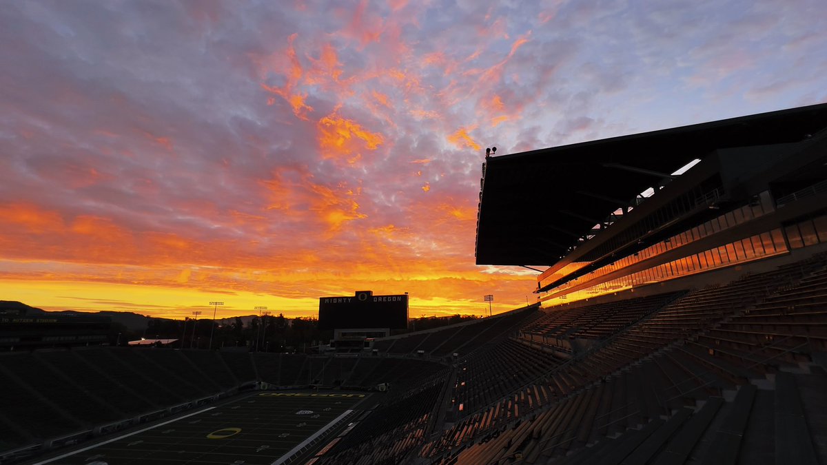 good morning, Duck Fans 🦆

#GoDucks