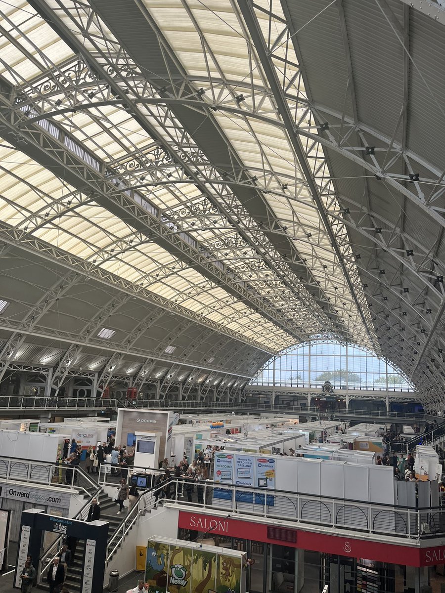 dave_boothroyd's tweet photo. An excellent day at the #SEND Leadership Summit as part of the #TESSendShow
Lots of thoughtful, committed speakers and a chance to reflect with colleagues. 
And what a building to host it in!
Thanks @ASCL_UK https://t.co/z0UxlDRsgG