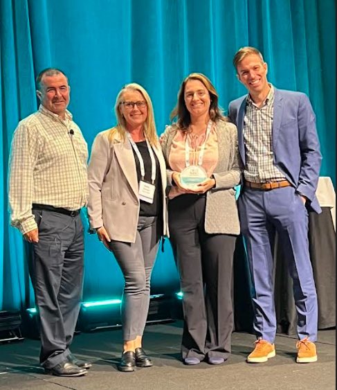 UConnHealthRx's tweet photo. Super proud of our team @uconnhealth Department of Pharmacy - recipients of the 2023 Exploration Award at the recent Northeast Purchasing Coalition (NPC) meeting. We were awarded in recognition of our proactive approach on new technologies and regulatory issues amongst membership https://t.co/COJExar3zl