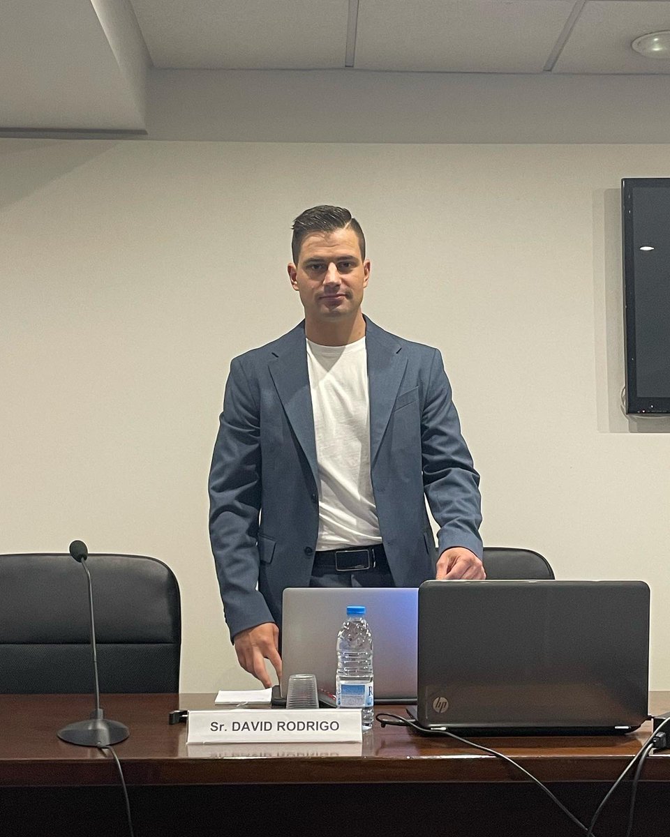 DRCdetectives's tweet photo. @_detcon siempre es increíble, su ambiente, su enigma, sus ponentes, los compañeros y amigos de profesión…, el @codpcat nunca defrauda en su organización. Un placer haber sido ponentes este año… Gracias!
🕵🏻‍♂️👏🏻

#detectivesprivados #barcelona #drcdetectives https://t.co/upTO6Al0Ab