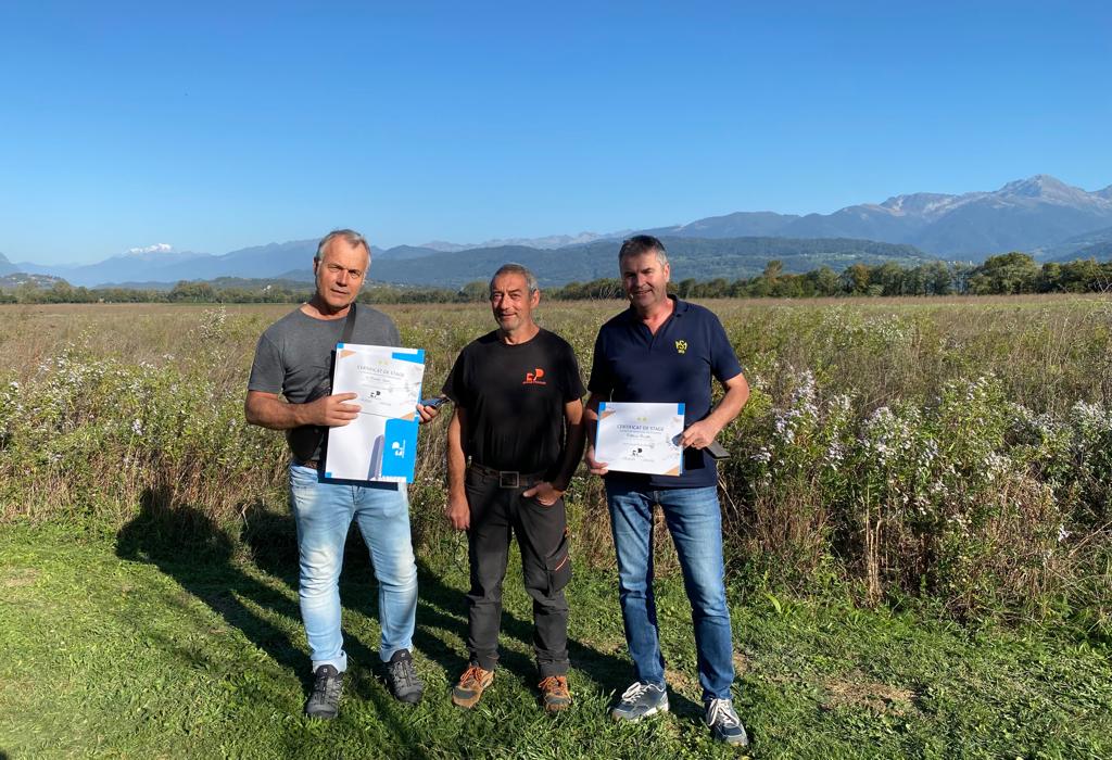 Fin de #formation Diagnostique Inspection Analyse chez #DroneProcess : Mission Accomplie pour nos stagiaires #telepilote #drone . Découvrez nos formations professionnelles drone ici: bit.ly/3M1cghH