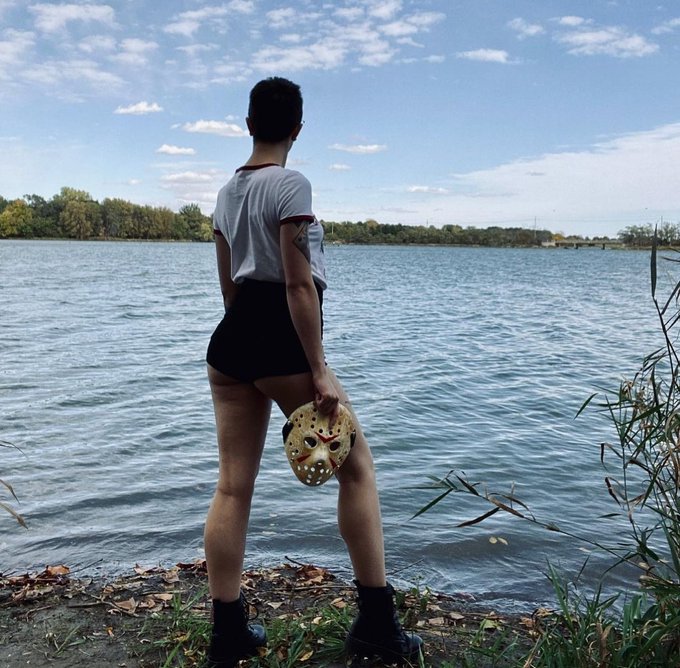 In honor of Friday the 13th, I too will be  h0rny at an abandoned summer camp. https://t.co/QVKvsVfm