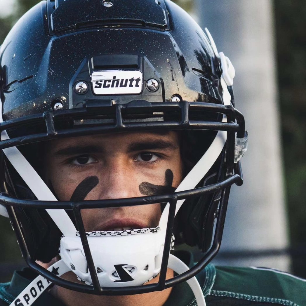AndrewTothh's tweet photo. 🏈 https://t.co/BAhqsjI5HV