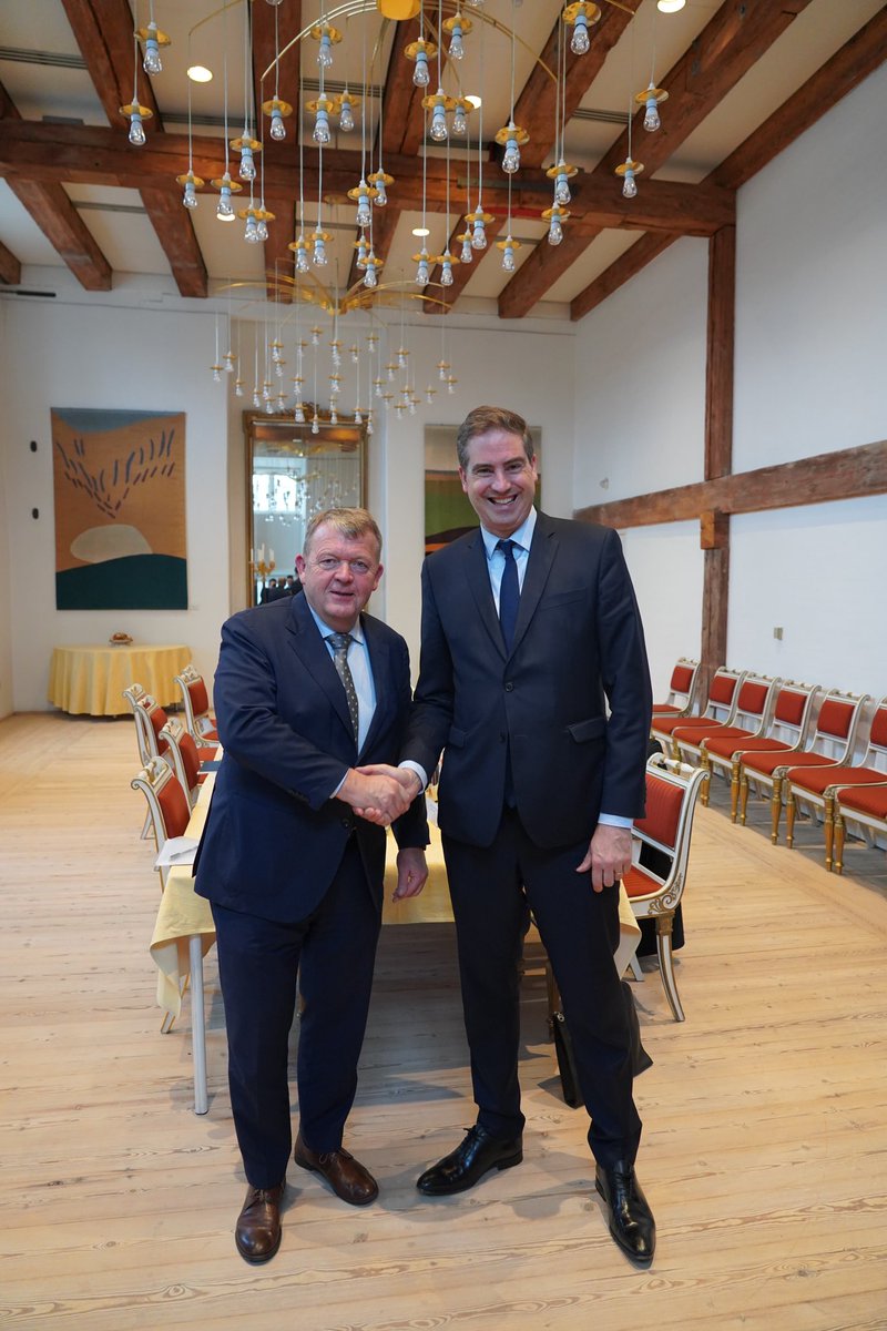 DanishMFA's tweet photo. 🇩🇰FM @larsloekke: Great conversation with French Minister for Foreign Trade @becht_olivier today. Discussed European trade policy and the global context as well as the substantial potential for further trade and economic cooperation between Denmark and France. https://t.co/AHv8aYbqAx