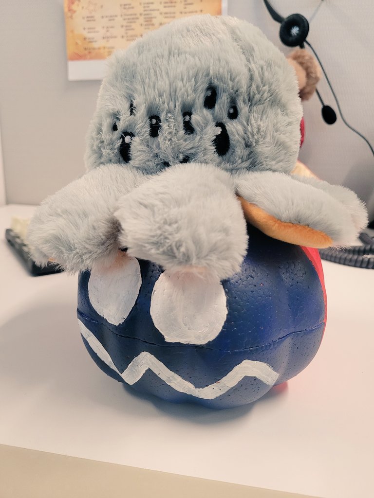 theaznmamba's tweet photo. Spoopy szn https://t.co/je7YzFvomD